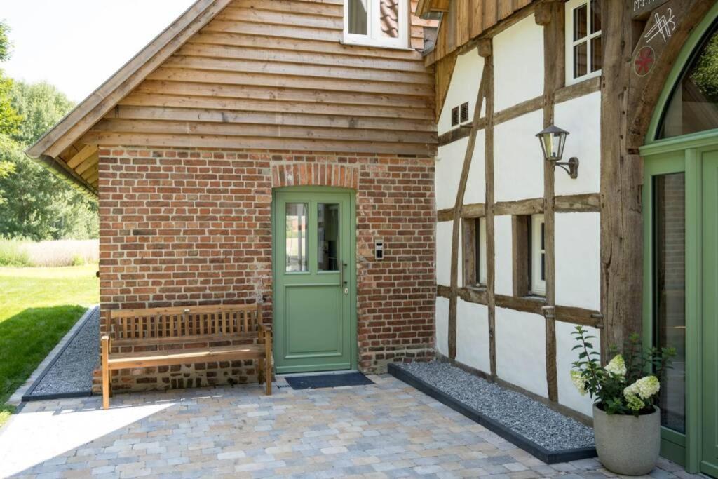 Zum Heuerling Ferienwohung Im Alten Stall Mit Sauna Versmold Extérieur photo